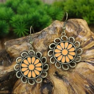 Metal Flower Dangle Earrings - Peach Color